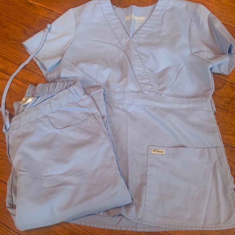Baby Blue Greys Anatomy Scrub Set